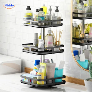étagère rotative carrée dans la salle de bain avec produits de beauté et accessoires bien organisés