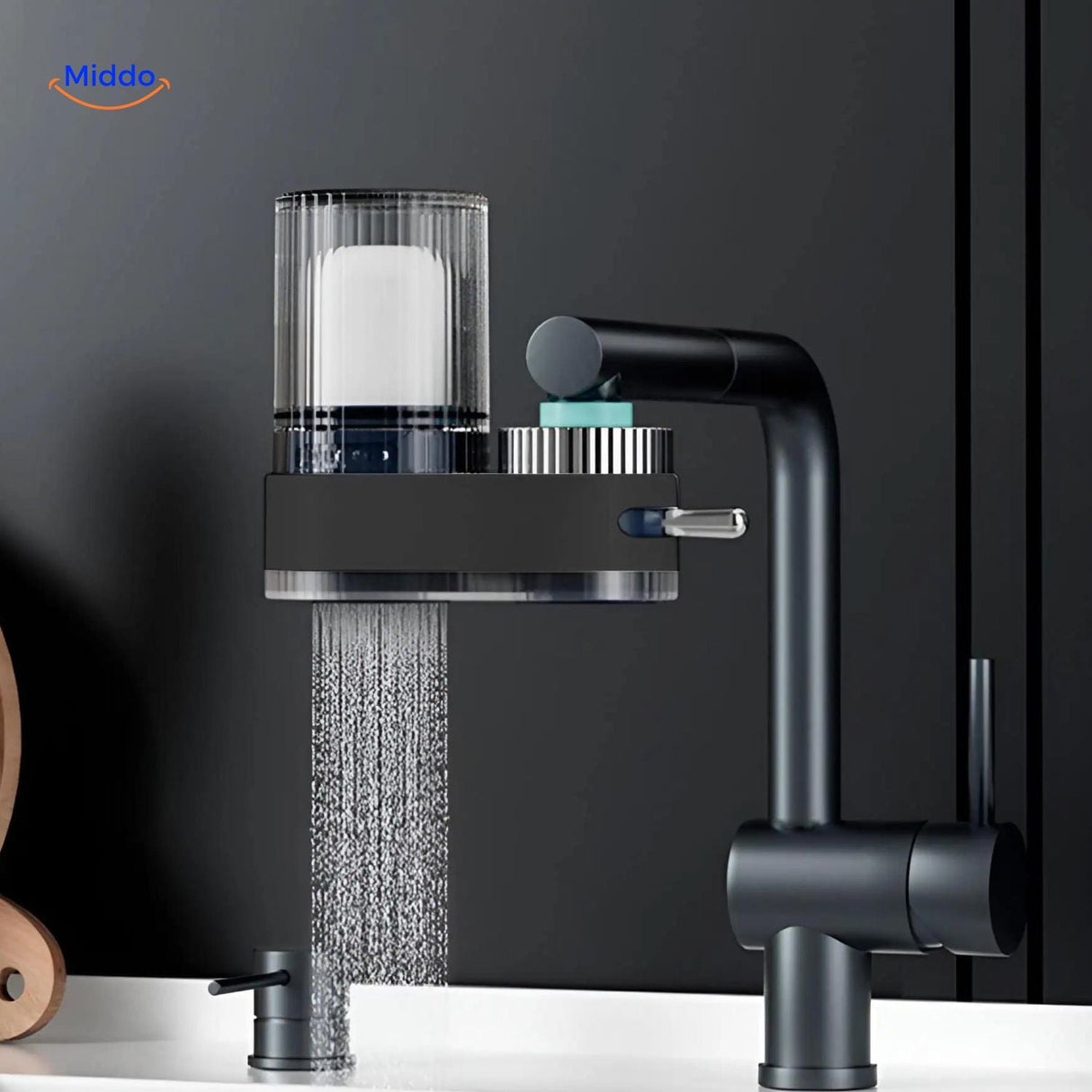filtre robinet bleu illustrant le processus de filtration et de purification de l'eau