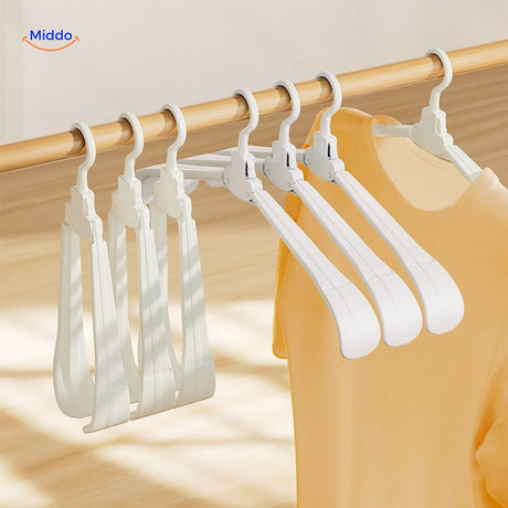 flexihanger pro ultra-léger, accessoire indispensable pour organiser ses vêtements en déplacement