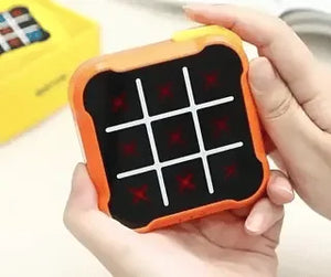 tic-tac-toe electronique au design compact et facile a transporter partout