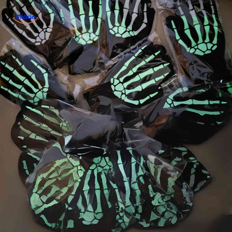 gants squelette lumineux avec motif os fluorescent pour effet halloween saisissant