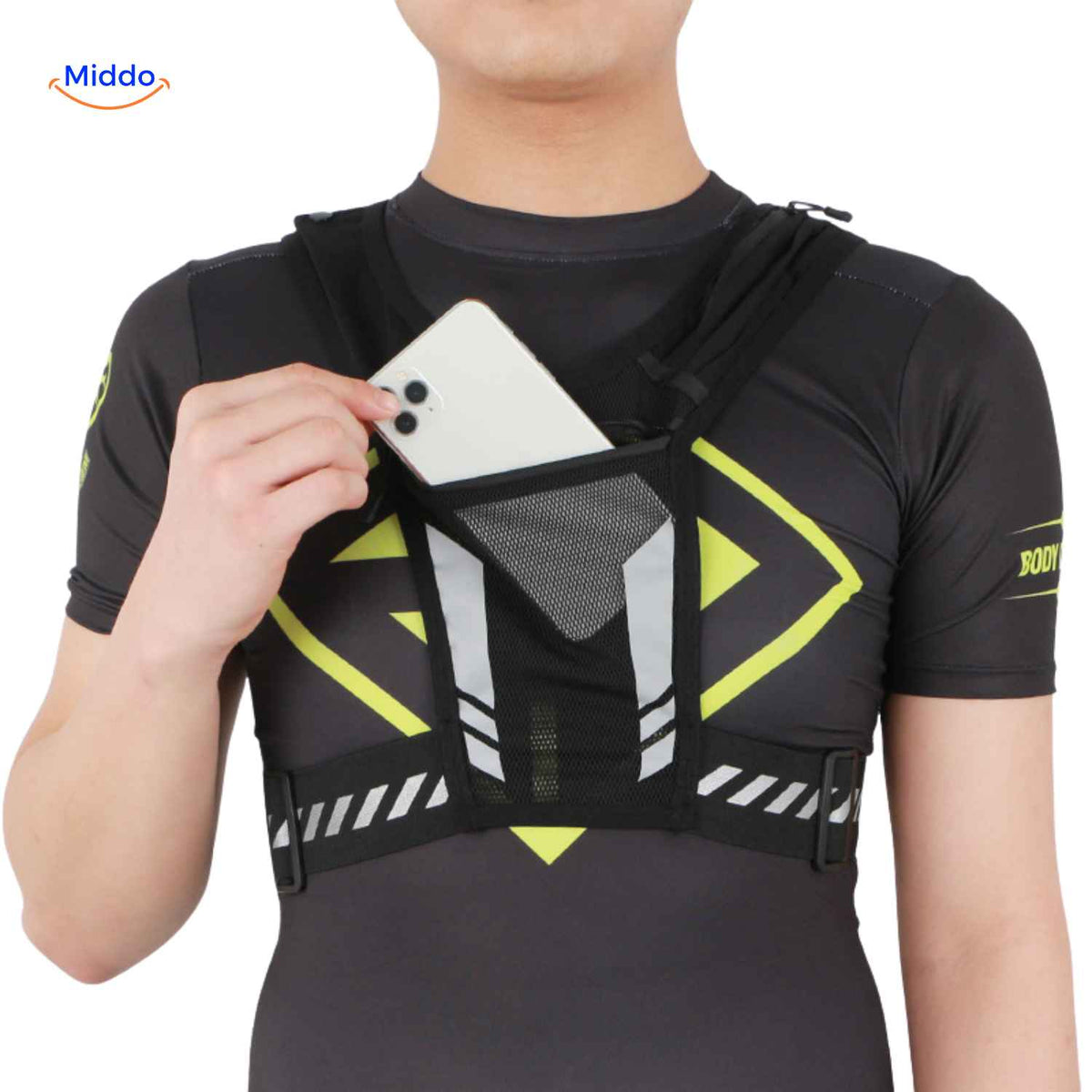 gilet de course style harnais réfléchissant avec porte-téléphone intégré