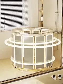 HydroFold baignoire transparente dorée dans une salle de bains