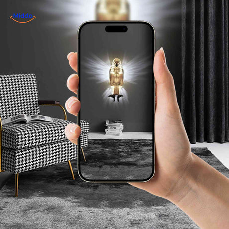 lampe murale aigle led connectee presentee sur vue mobile, controle facile de l'eclairage via application