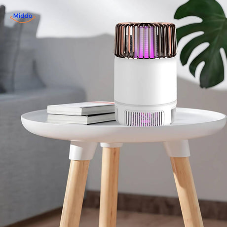 lampe anti-moustiques électrique, vue produit sur fond neutre