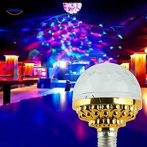 lampe disco LED magicball créant un éclairage animé sur la piste de danse