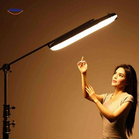 lampe LED tube gonflable produisant une lumière douce idéale pour le studio portrait