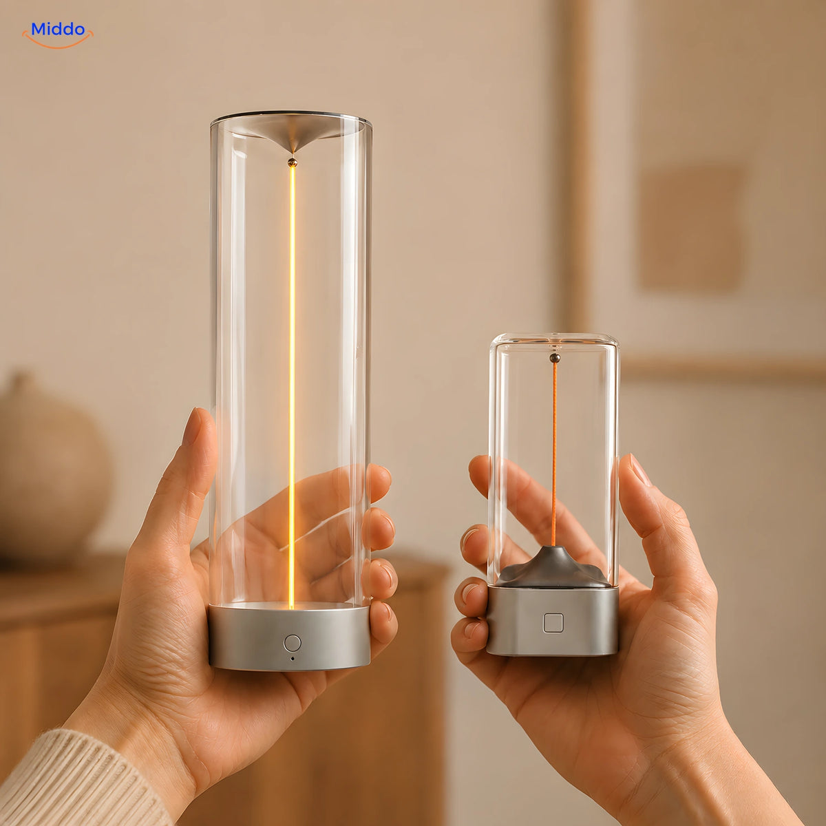 lampes portables Luminex Premium et Compact tenues en main middo-paris.fr