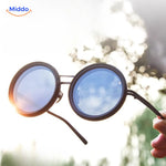 lunettes de soleil avec reflet bleu sur les verres filtrants réglables, protection UV premium