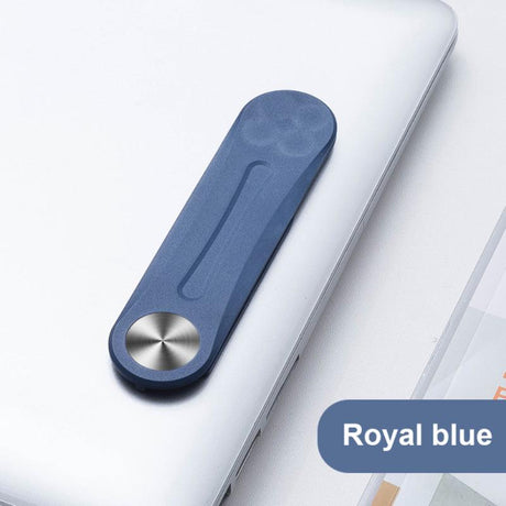 clip magnétique bleu replié et fixé sur un ordinateur portable