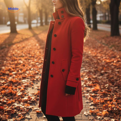 manteau rouge à fermeture boutonnée et coupe longue, style élégant pour femme