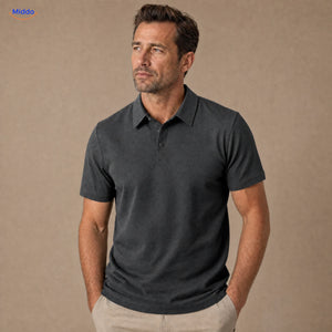 BreezeWear polo homme à manches courtes: modèle gris foncé porté par un homme.