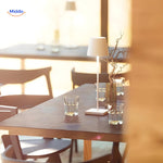 Moderne Minimalistische Tafellamp Met Strak Wit Design Lumiset™