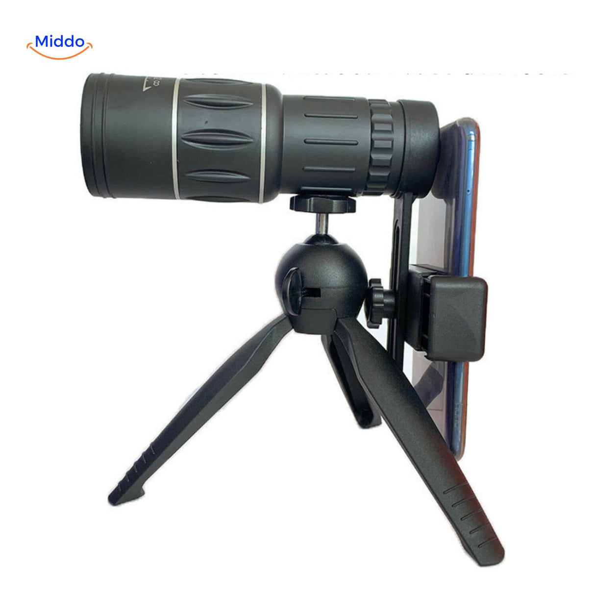 monoculaire fixé sur smartphone et tripod, combinaison idéale pour capturer des images de loin