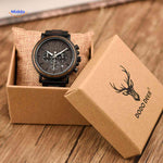 montre en bois chronographe présentée dans sa boîte cadeau, emballage soigné prêt à offrir