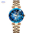montre femme élégante coloris or avec cadran bleu et bracelet cuir