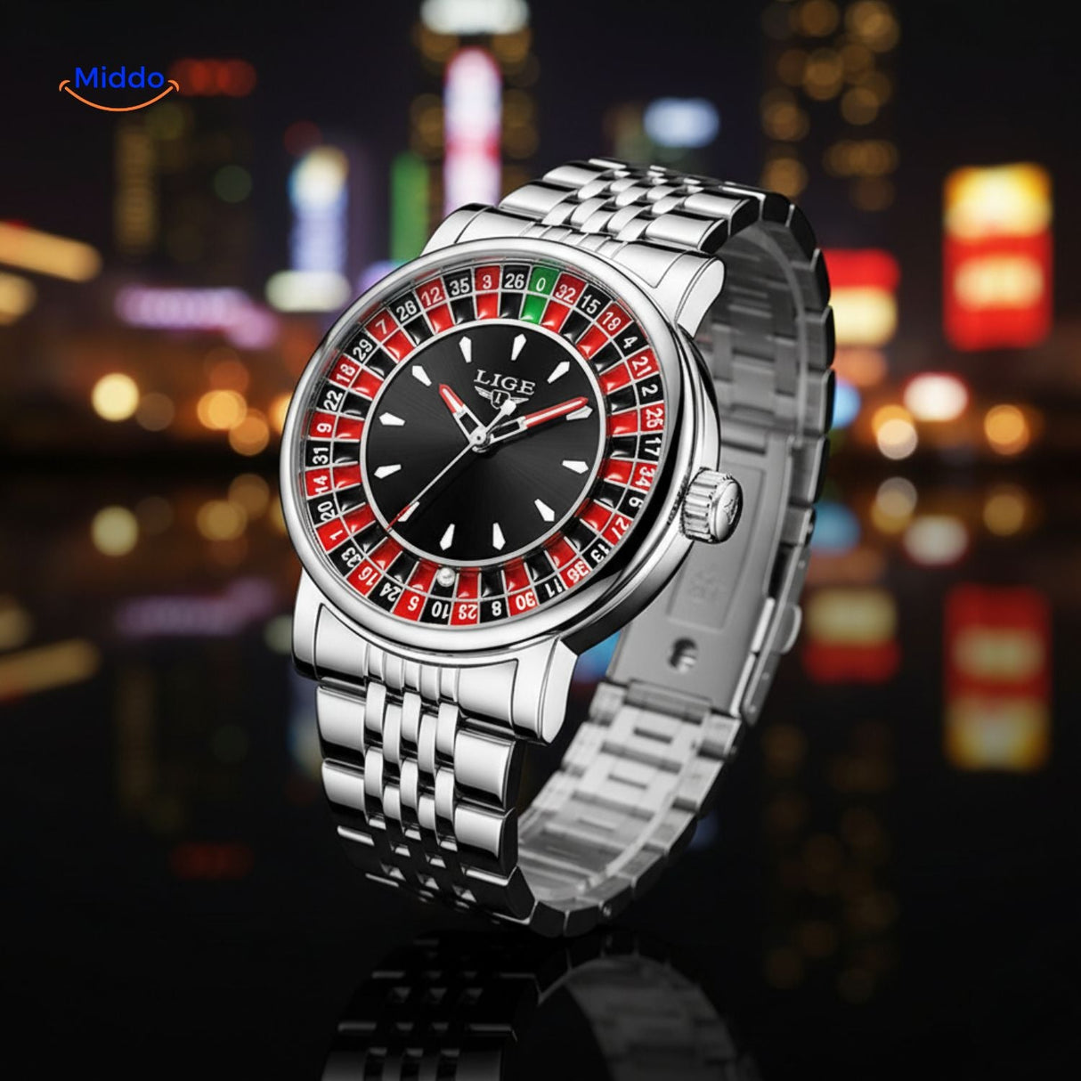 montre roulette argentée vue de face, design cadran style casino phosphorescent