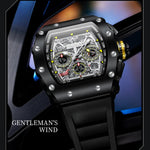 montre sport homme bracelet noir avec accents jaunes contrastés sur le cadran