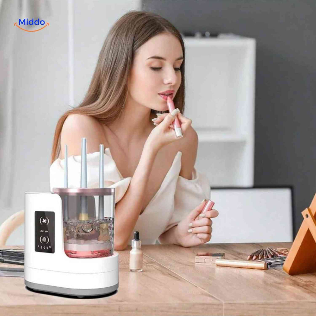 nettoyeur pinceaux maquillage design elegant pour une hygiene optimale des pinceaux