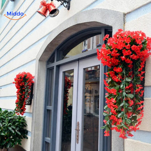 orchidées artificielles rouges suspendues à l'entrée d'une maison, accueil décoratif floral