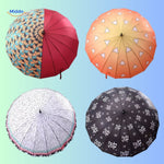 parasol anime orange avec motifs triangles blancs et manche en forme d'épée