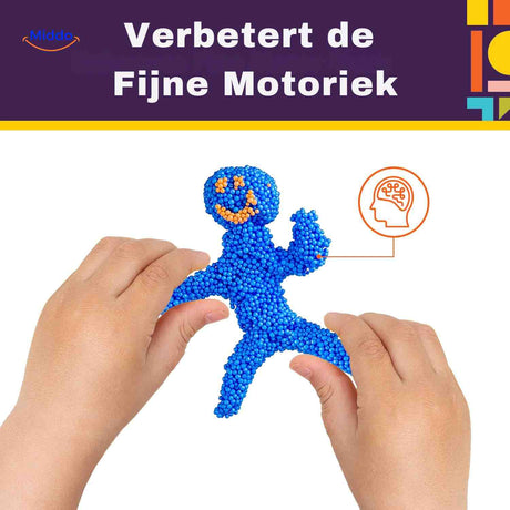 pâte à modeler pour développer la motricité fine, avec une figurine modelée par un enfant