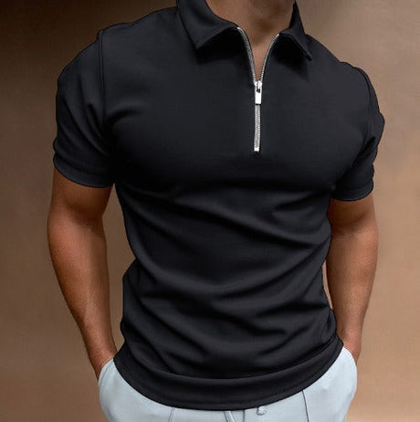 homme en polo avec fermeture éclair noir pour un look élégant et tendance