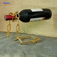 porte-bouteille vin avec chaîne dorée, accent luxueux pour votre décoration