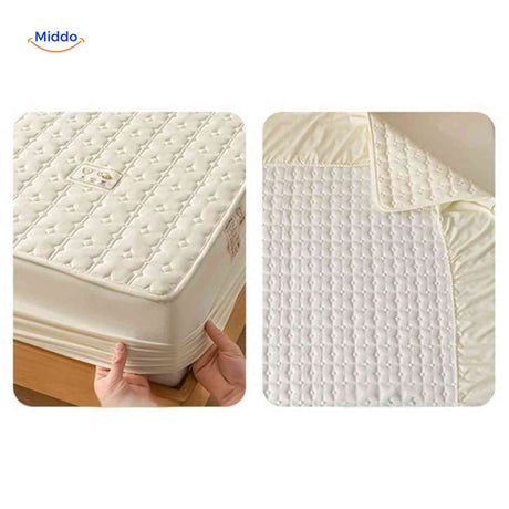 protège-matelas avec couche matelassée et coins élastiques pour une fixation stable et durable