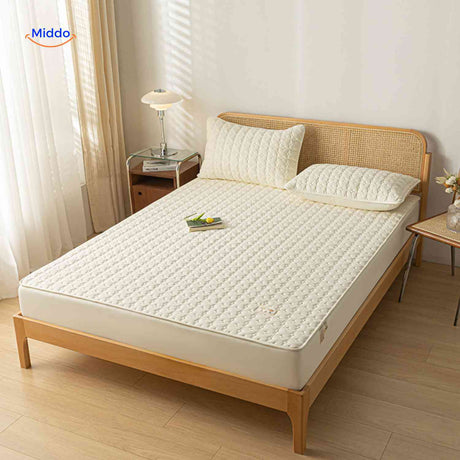 protège-matelas matelassé avec couche supérieure quiltée douce et confortable