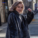 pull chauffant HeatCozy coloris gris foncé, look élégant en situation