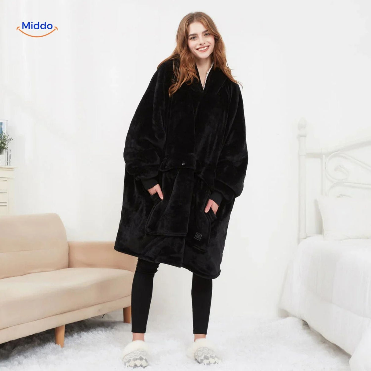 pull chauffant noir coupe confortable et ajustée, tenue lifestyle en situation