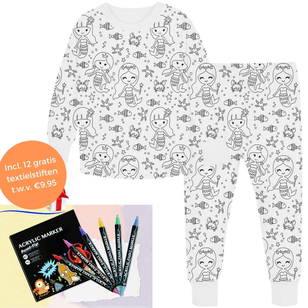 pyjama à colorier motif sirène présenté avec les 12 feutres textiles inclus dans le kit