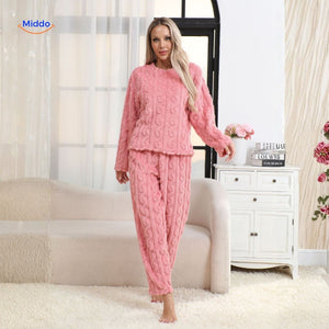 ensemble pyjama polaire lilas confortable et chaud, idéal comme loungewear d'hiver