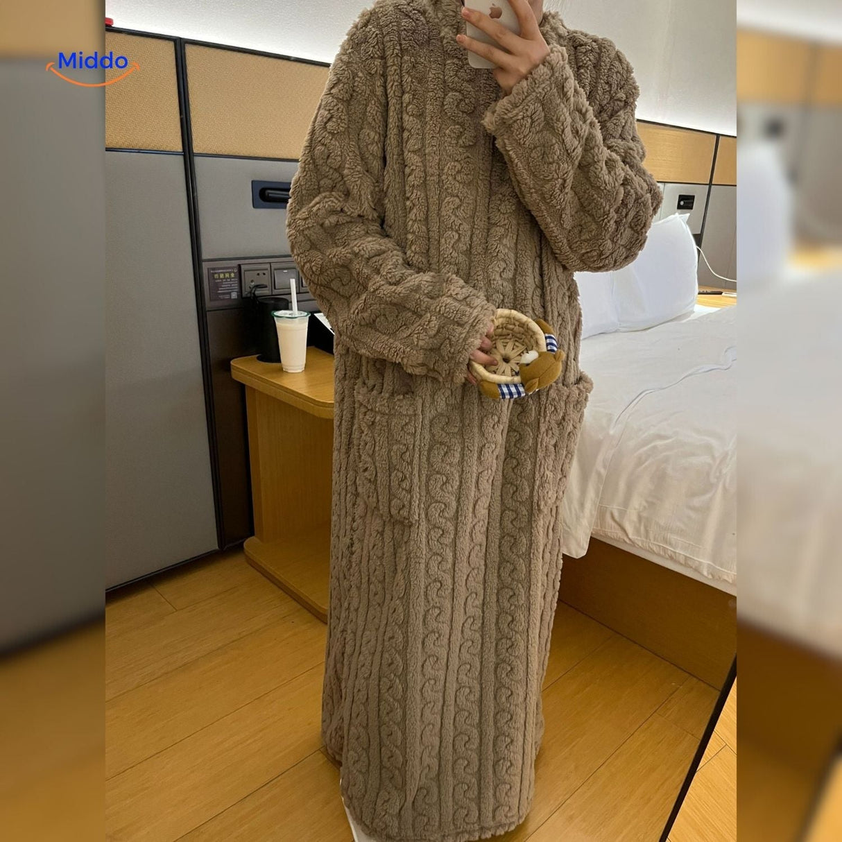 robe plaid polaire marron douce en fleece, confort maximal comme tenue de maison