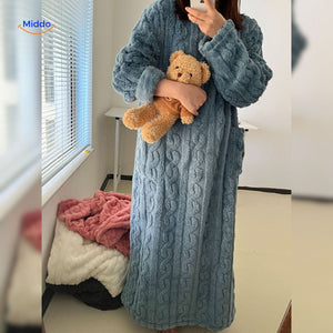 robe plaid polaire rose douce et chaude pour l'hiver, confort cocooning à domicile