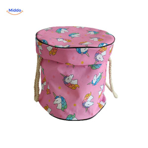 sac zippé rangement jouets avec motif licornes, coloris rose et violet pour filles
