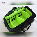 poche interieure vert clair du sac de sport, separation des affaires propres et sales