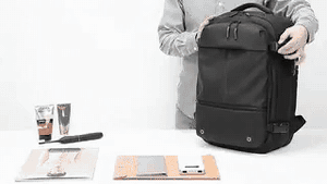 sac sous vide VacuPro avec compartiments organisables et accessoires inclus