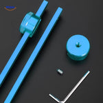 set de diapason doré présenté avec tous ses accessoires inclus