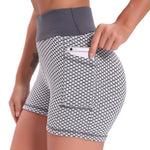 short de yoga taille haute coloris gris, coupe gainante et respirante pour femme