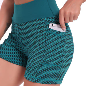 short de yoga taille haute coloris vert, soutien et confort parfaits en mouvement