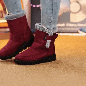démonstration des bottes de neige déperlantes et confortables en action