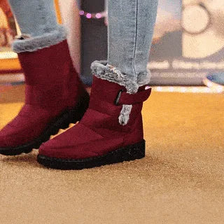 démonstration des bottes de neige déperlantes et confortables en action