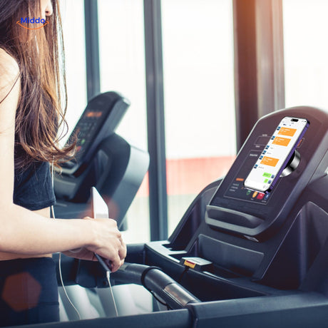 support magnetique 360 portable utilise en salle de sport pour suivre les entrainements sur smartphone