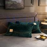 taie d'oreiller velours polaire coloris vert foncé, assortie a la housse de couette