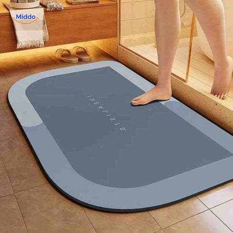tapis de bain rectangulaire bleu-gris, vue du dessous avec revêtement antidérapant