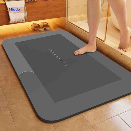 tapis de bain rectangulaire gris foncé avec motif de lignes, séchage rapide