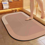 tapis de bain rectangulaire marron retourné, vue de la semelle antidérapante