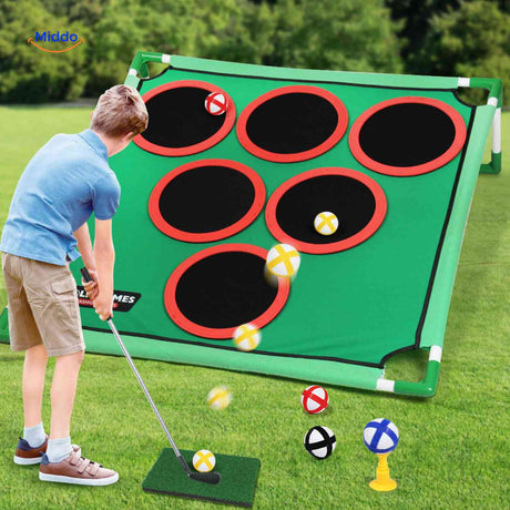 cible verticale du jeu de golf pour pratiquer le chipping en extérieur
